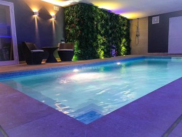 3056e8a9-e848-4b0a-a485-6d150a23eaba