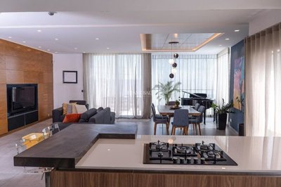 5c03d155-60e0-4c05-8bc5-a2f1ccb855c0