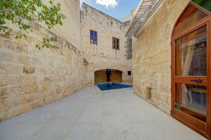 Image No.5-Propriété de 3 chambres à vendre à Attard