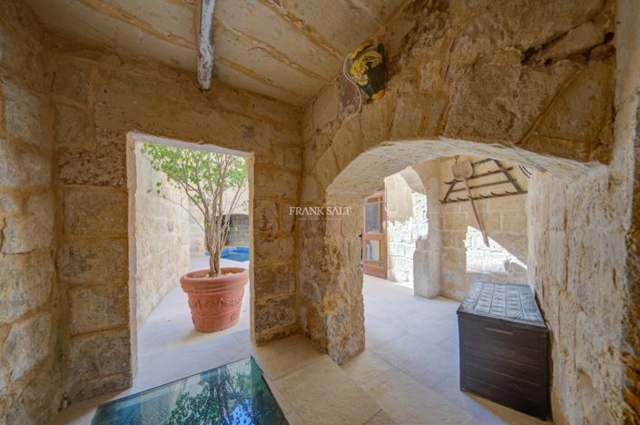 Image No.6-Propriété de 3 chambres à vendre à Attard