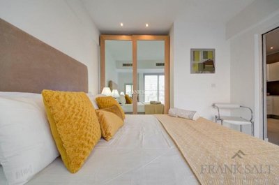 a90b9ff4-9752-44e5-aaac-b142166330c1