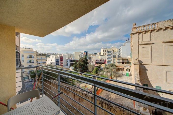 Image No.14-1 Bed Property for sale