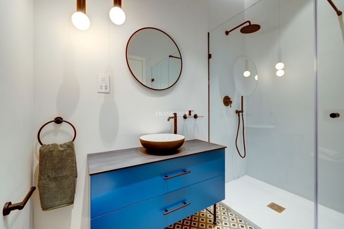 Image No.13-2 Bed Property for sale