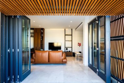 f965301e-9f23-4338-9b92-a6de9d375cd0