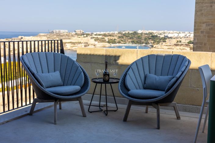 Image No.26-3 Bed Property for sale