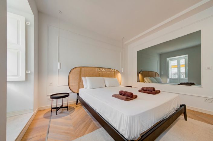 Image No.46-3 Bed Property for sale