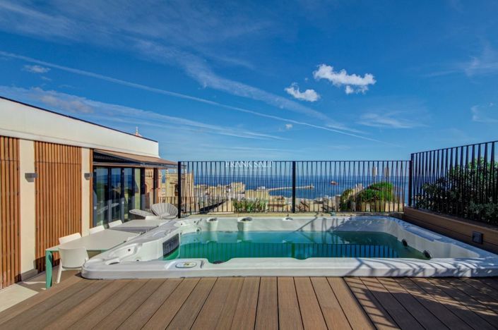 Image No.47-3 Bed Property for sale