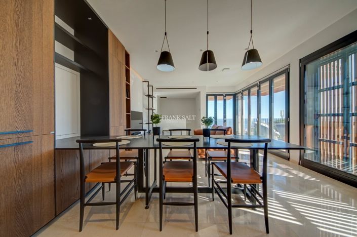 Image No.6-3 Bed Property for sale