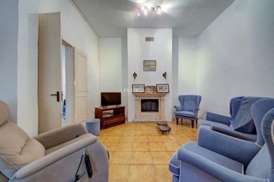 ee8ab314-8afe-4fd8-b4da-438c7d1d1da6