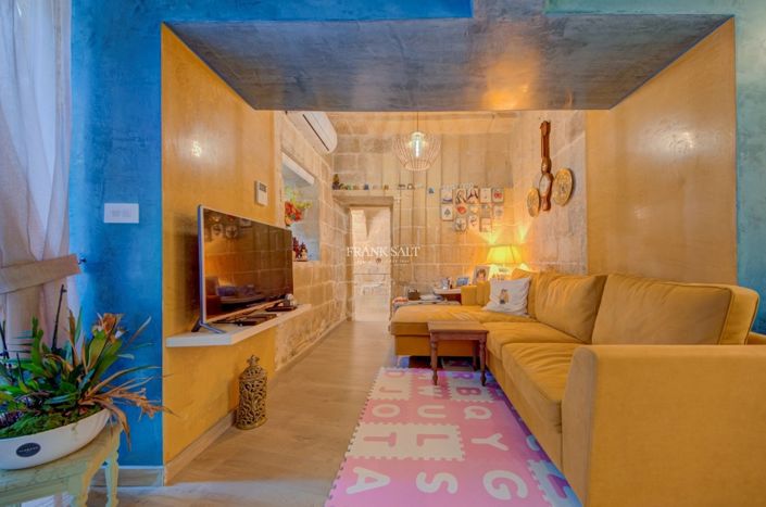 Image No.4-3 Bed Property for sale