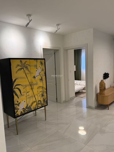Image No.3-Propriété de 2 chambres à vendre à Qawra