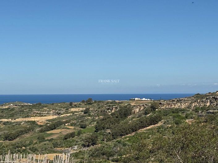 Image No.13-2 Bed Property for sale