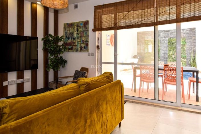 Image No.3-2 Bed Property for sale