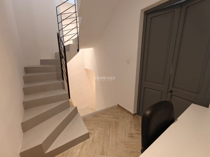 Image No.4-Propriété de 3 chambres à vendre à Rabat