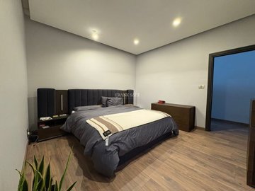 1633e56f-9092-42d6-bf8c-5b5a8833df74