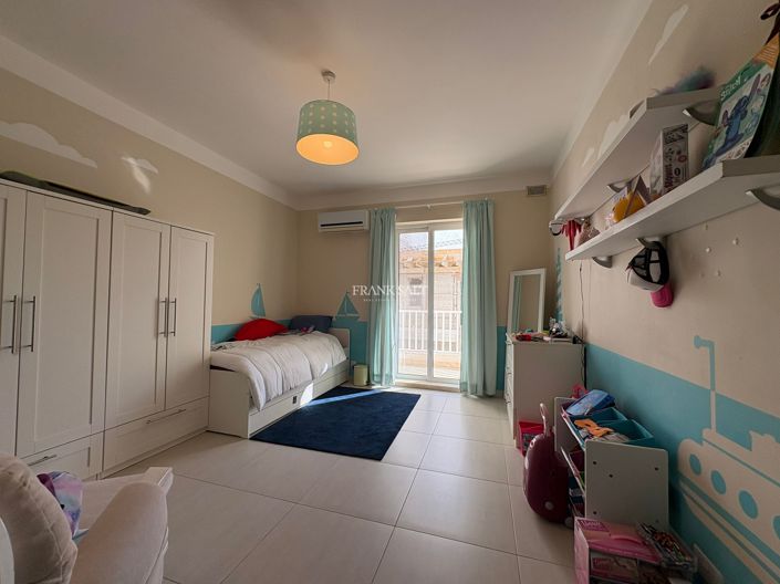 Image No.9-Propriété de 3 chambres à vendre à Attard