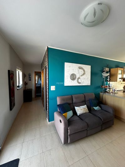 Image No.26-2 Bed Property for sale