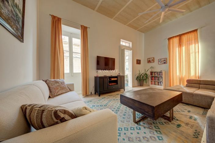 Image No.7-Propriété de 5 chambres à vendre à Sliema