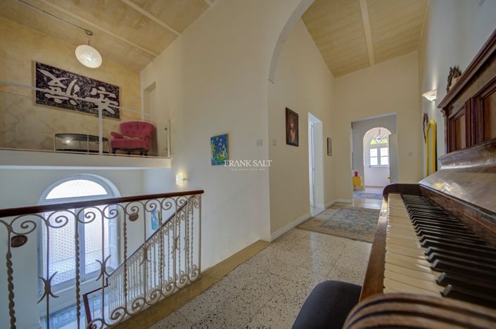 Image No.8-Propriété de 5 chambres à vendre à Sliema