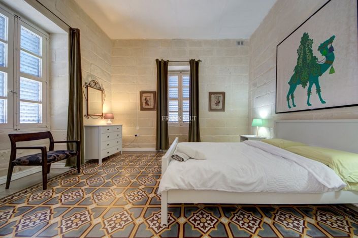 Image No.9-Propriété de 5 chambres à vendre à Sliema