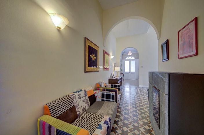 Image No.12-Propriété de 5 chambres à vendre à Sliema