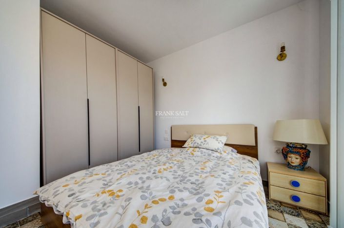 Image No.20-Propriété de 5 chambres à vendre à Sliema