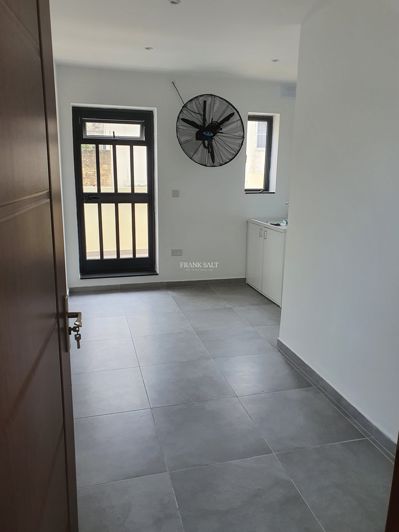 Image No.17-Propriété de 6 chambres à vendre à Kappara