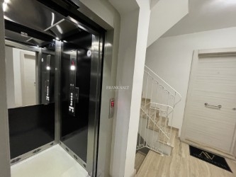 Image No.23-1 Bed Property for sale