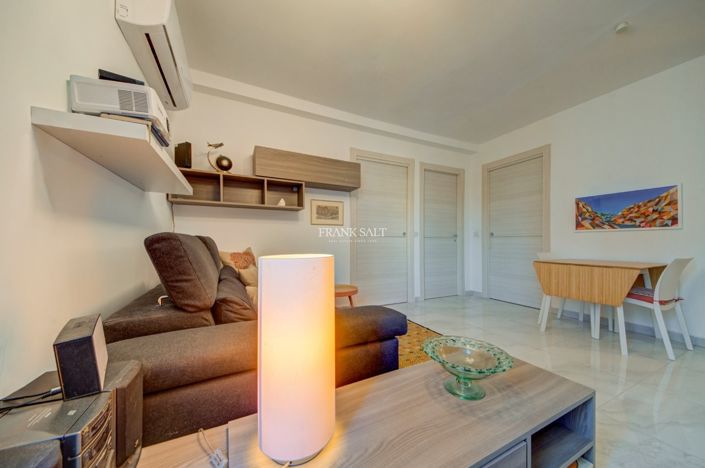 Image No.8-1 Bed Property for sale