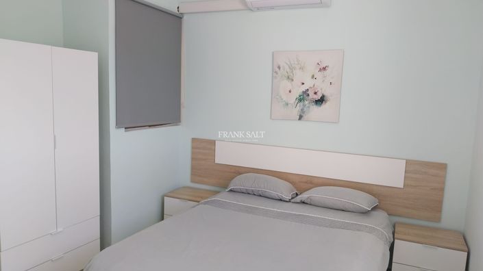 Image No.8-3 Bed Property for sale