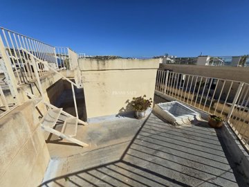 e3c1b401-6b05-415a-abc5-9d6c5b88bbc3