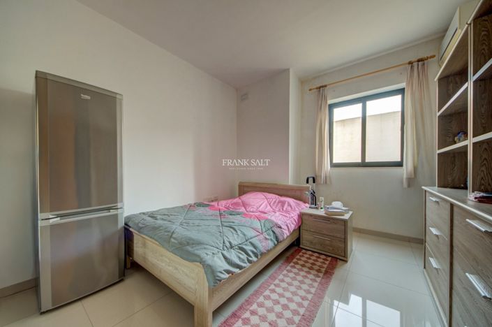 Image No.9-Propriété de 2 chambres à vendre à Bugibba