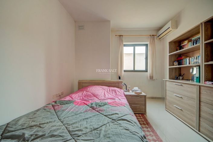 Image No.10-Propriété de 2 chambres à vendre à Bugibba