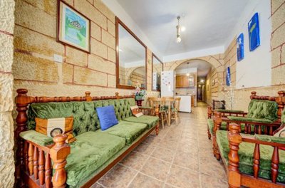 72e65801-c3db-4426-bd4f-80588f7f254b