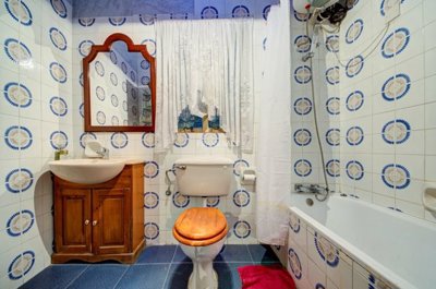 04f1a37a-7ad0-474d-975f-5bb76792a374