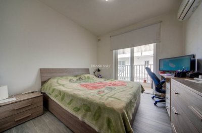 450f92b9-1f31-4f8f-8e51-60df887d3172