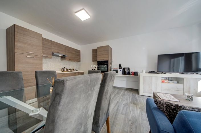 Image No.4-3 Bed Property for sale