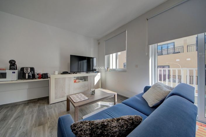 Image No.6-3 Bed Property for sale