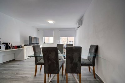 f00b2062-2544-432f-90c7-ae97e43a8403