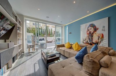 21d1e185-cdfa-4b8c-aa95-c4bf072bd09c