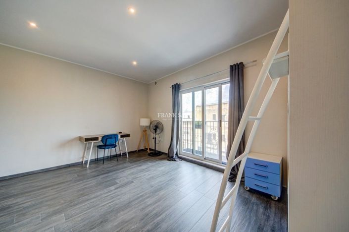 Image No.36-4 Bed Property for sale