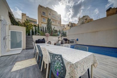 106cd718-bb4e-4d60-93e8-6471483e58f7