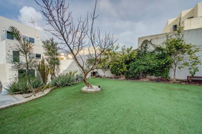 fcd7bad6-d197-419f-9613-292f8c86c0ed