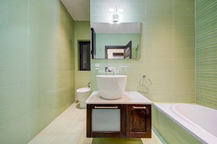 Image No.23-Propriété de 2 chambres à vendre à Malta