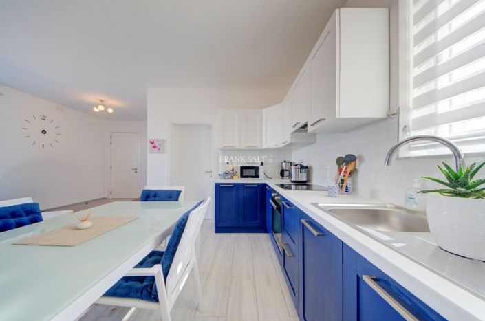 Image No.4-2 Bed Property for sale