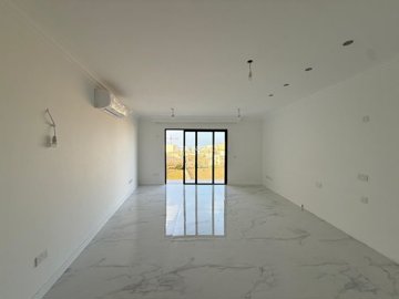 b5ad4b5d-fa9a-4ead-91f9-7715ba837148