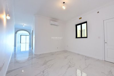 f5eea70f-f168-4b66-9087-55035648887d