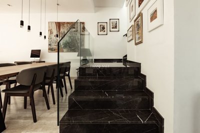 df8793f4-f3e8-43f4-b1b9-2c34f83ee54b