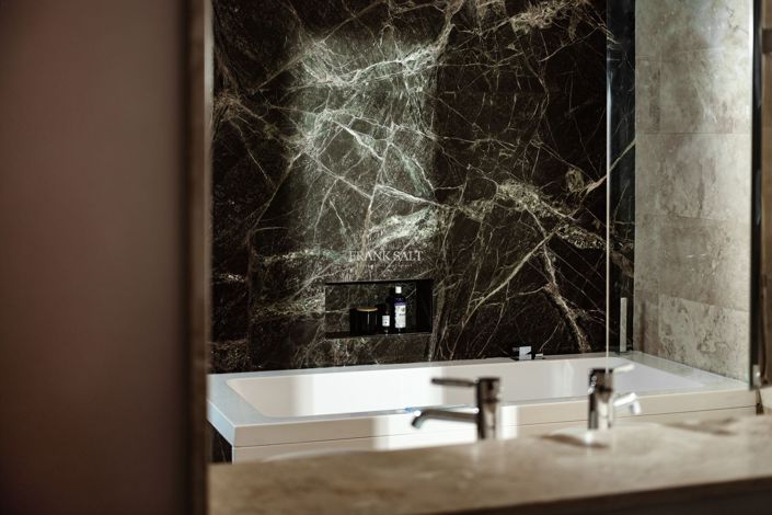 Image No.18-3 Bed Property for sale