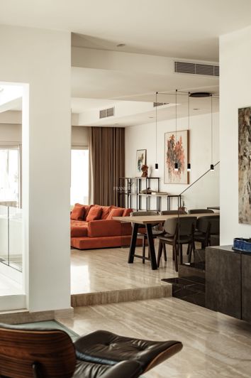 Image No.5-3 Bed Property for sale